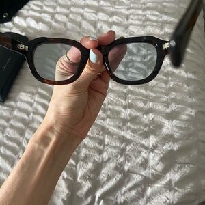 Elegant Tortoise Shell Glasses